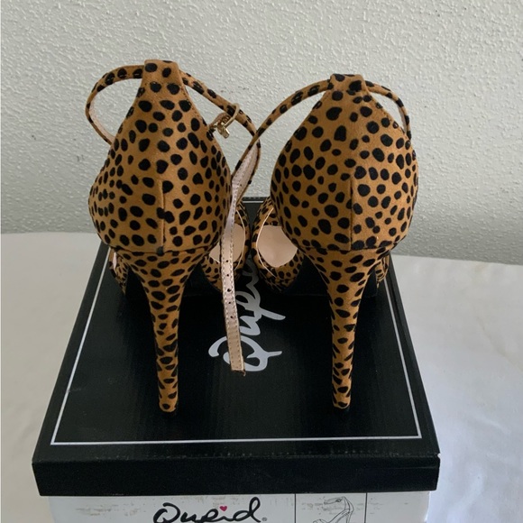 Qupid open toe sandals. Color is Camel/Black Leopard Suede. - Picture 5 of 7